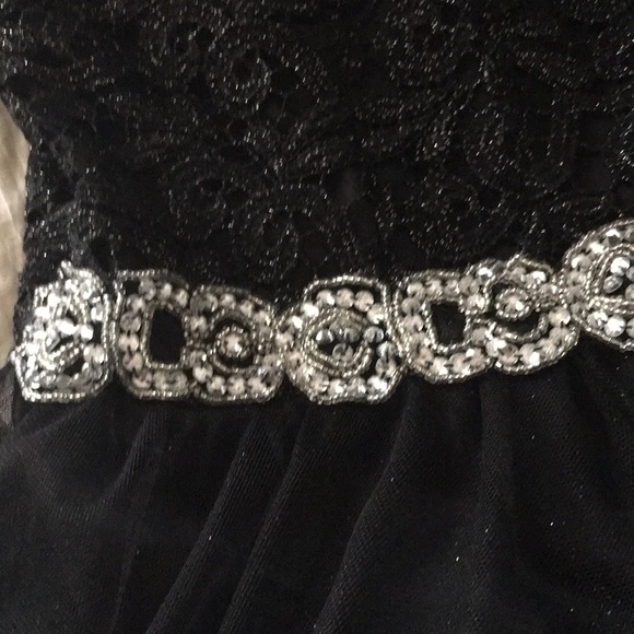 “The Black Swan” Black sparkling formal dress. - Picture 5 of 8